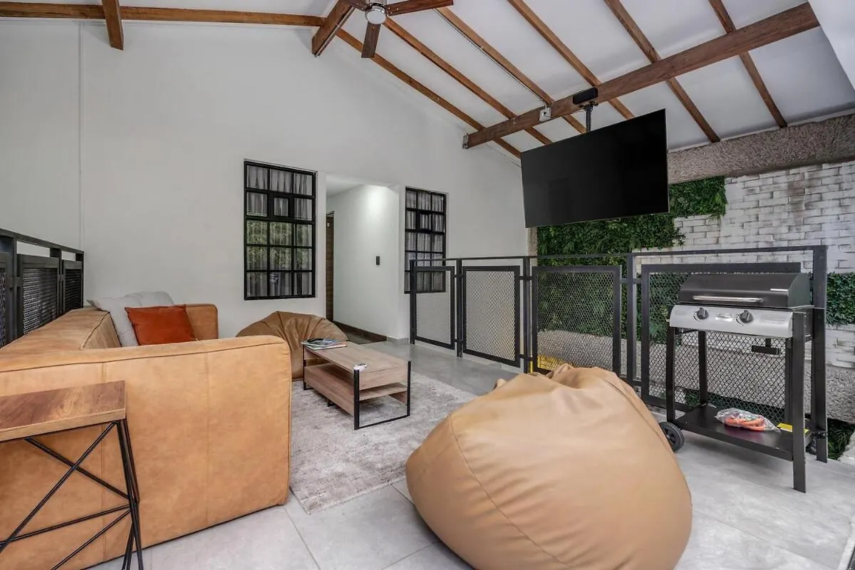 Nowa Terra Ph - Heated Small Pool, Bbq & Ac Lleras Park Medellin 0*,  Colombia