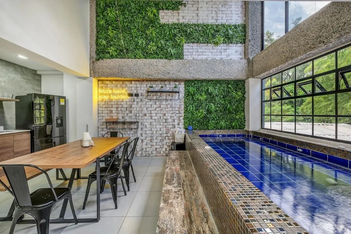 Nowa Terra Ph - Heated Small Pool, Bbq & Ac Lleras Park Medellin 0*,
